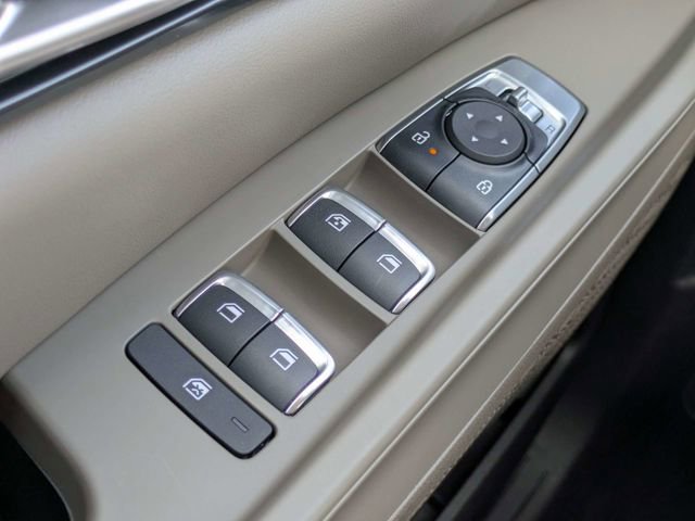 New 2026 Kia Carnival LXS FWD image 24