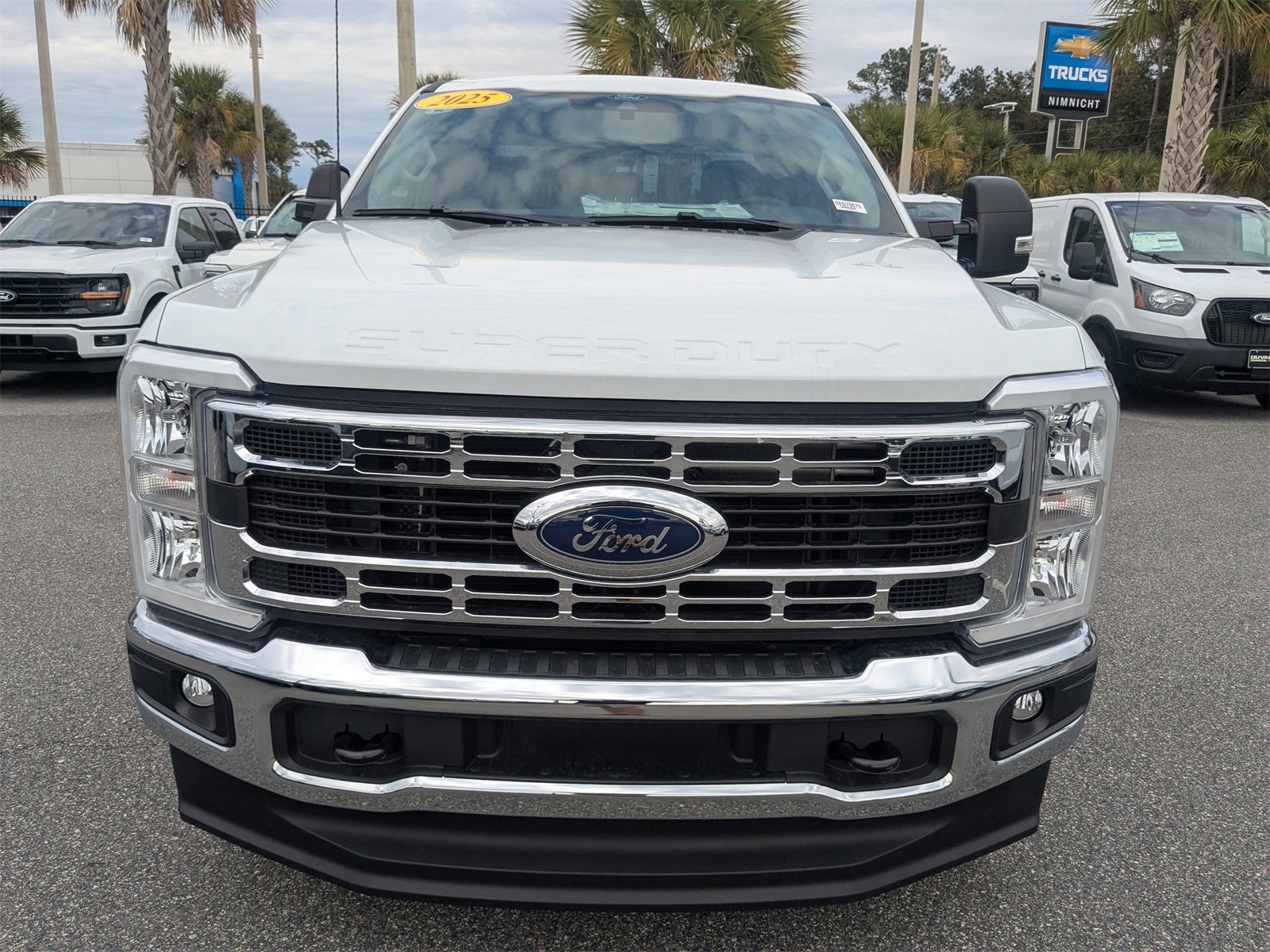 New 2025 Ford F350 XLT image 9