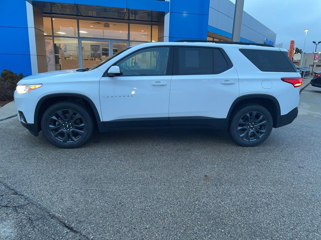 Used 2020 Chevrolet Traverse RS w/ LPO, Floor Liner Package image 2