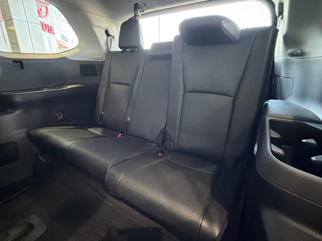 New 2026 Toyota Grand Highlander XLE FWD image 30