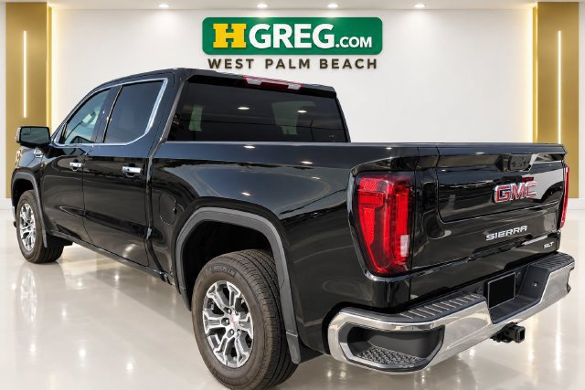 Used 2026 GMC Sierra 1500 SLT RWD image 2