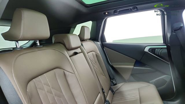 Used 2025 BMW X3 xDrive30i w/ Premium Package image 25