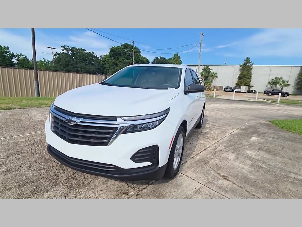 Used 2023 Chevrolet Equinox LS FWD image 47