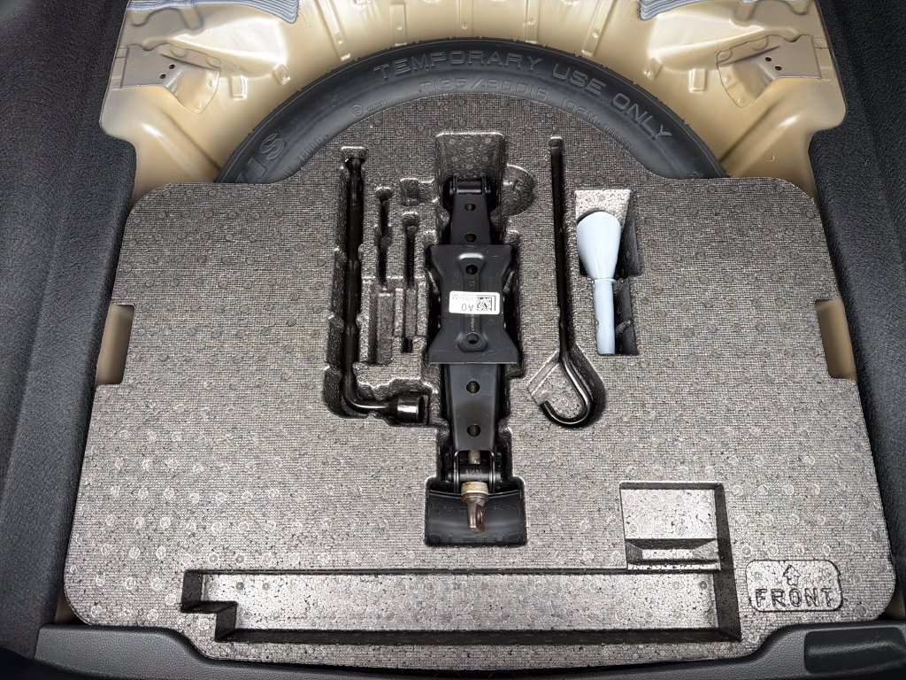 Used 2025 Honda Accord SE image 28