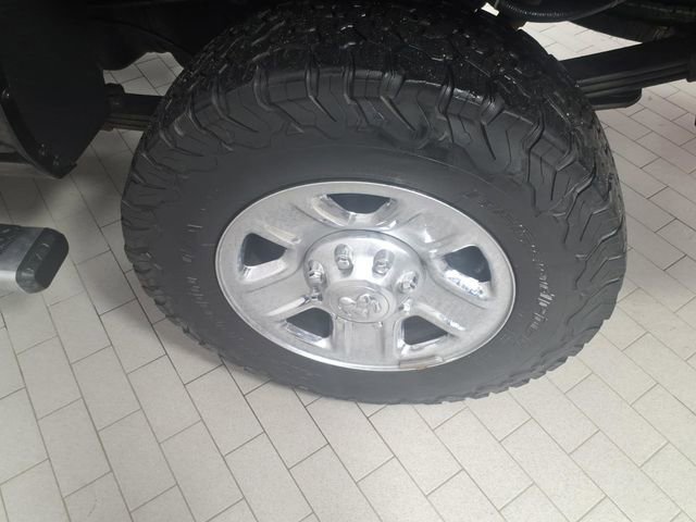 Used 2017 RAM 3500 Tradesman w/ Chrome Appearance Group image 8