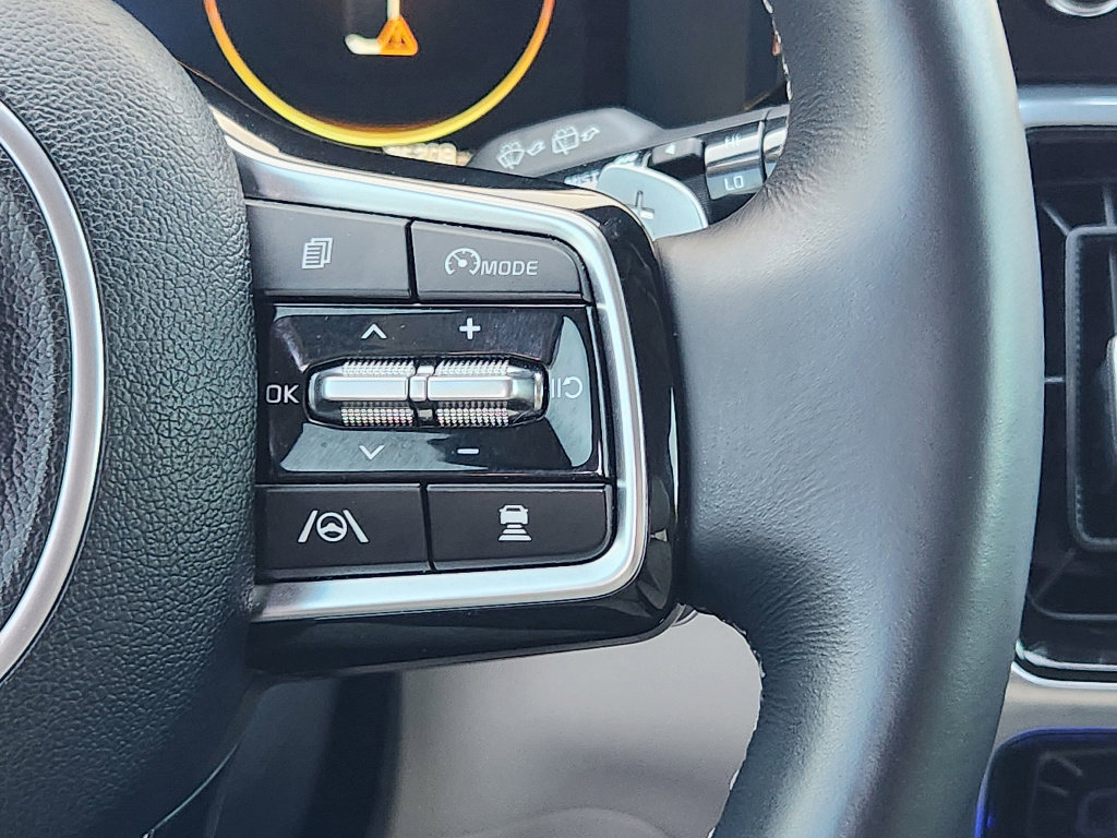 Certified 2023 Kia Sorento SX image 29