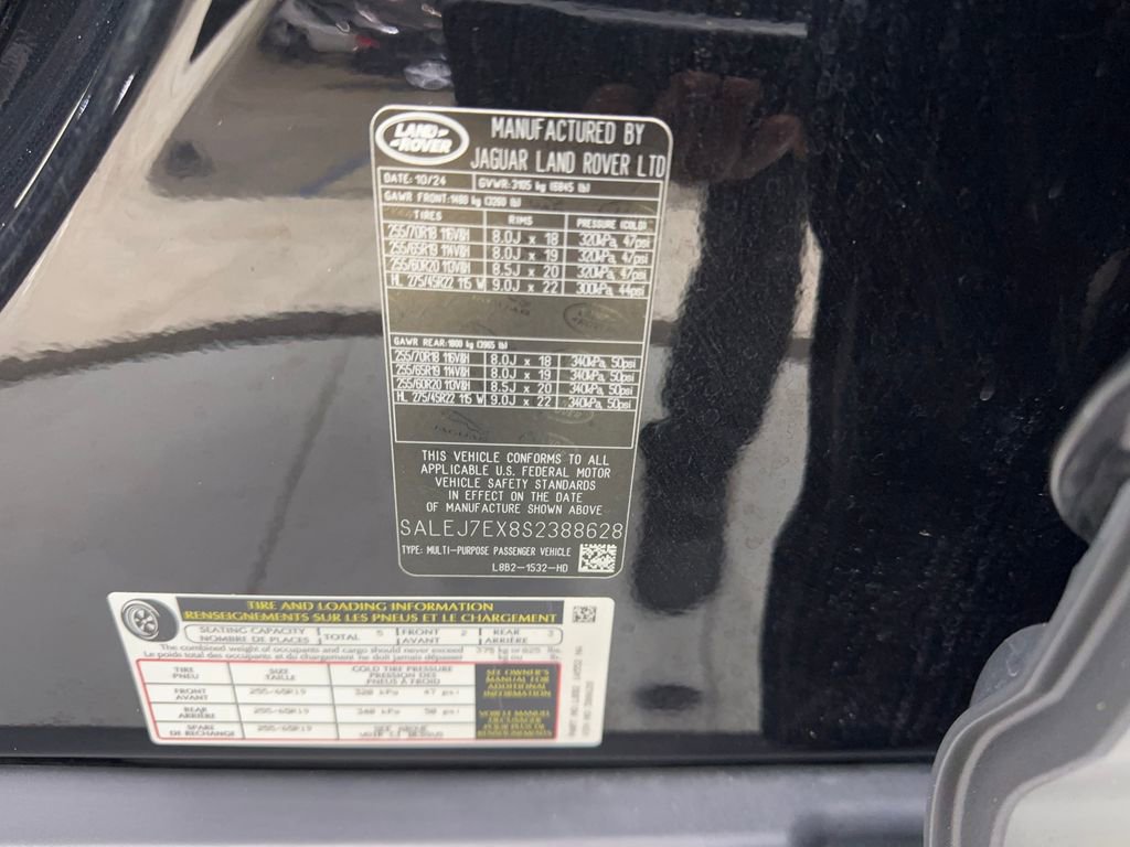 Used 2025 Land Rover Defender 110 S image 88