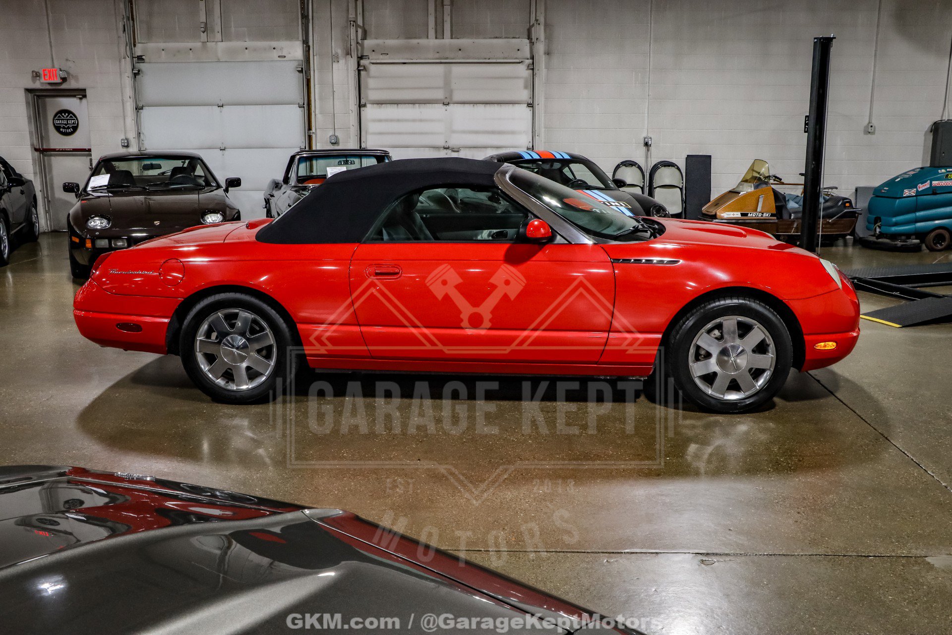 Used 2002 Ford Thunderbird RWD image 21