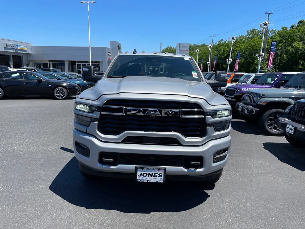 New 2026 RAM 3500 Big Horn AWD/4WD image 3