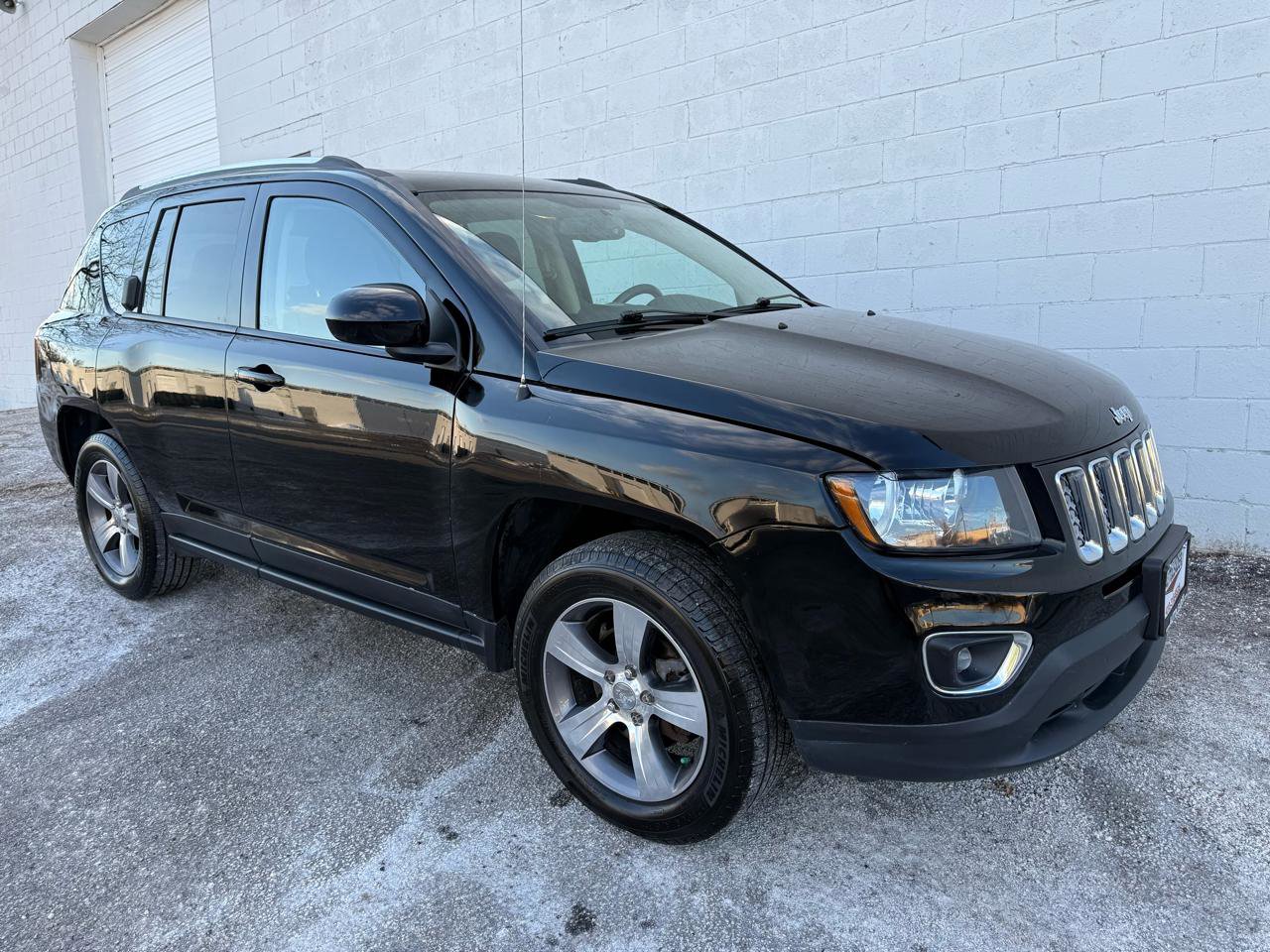 Used 2017 Jeep Compass High Altitude image 28