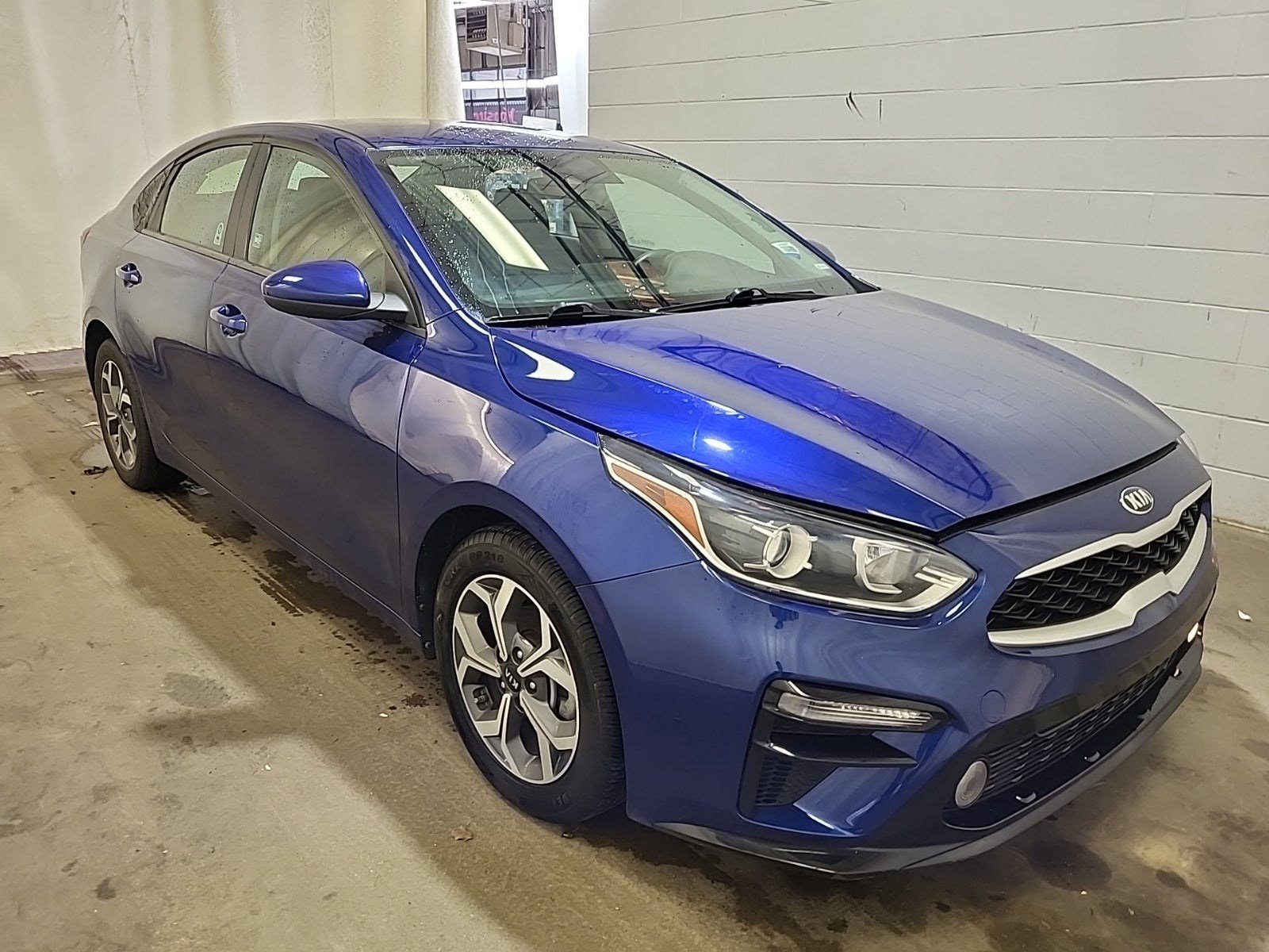 Used 2021 Kia Forte LXS FWD image 2