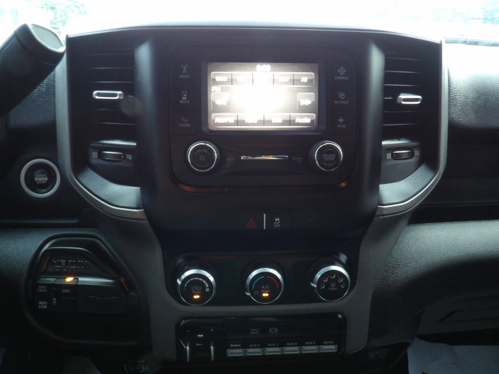 Used 2024 RAM 2500 Tradesman w/ Snow Chief Group AWD/4WD image 23