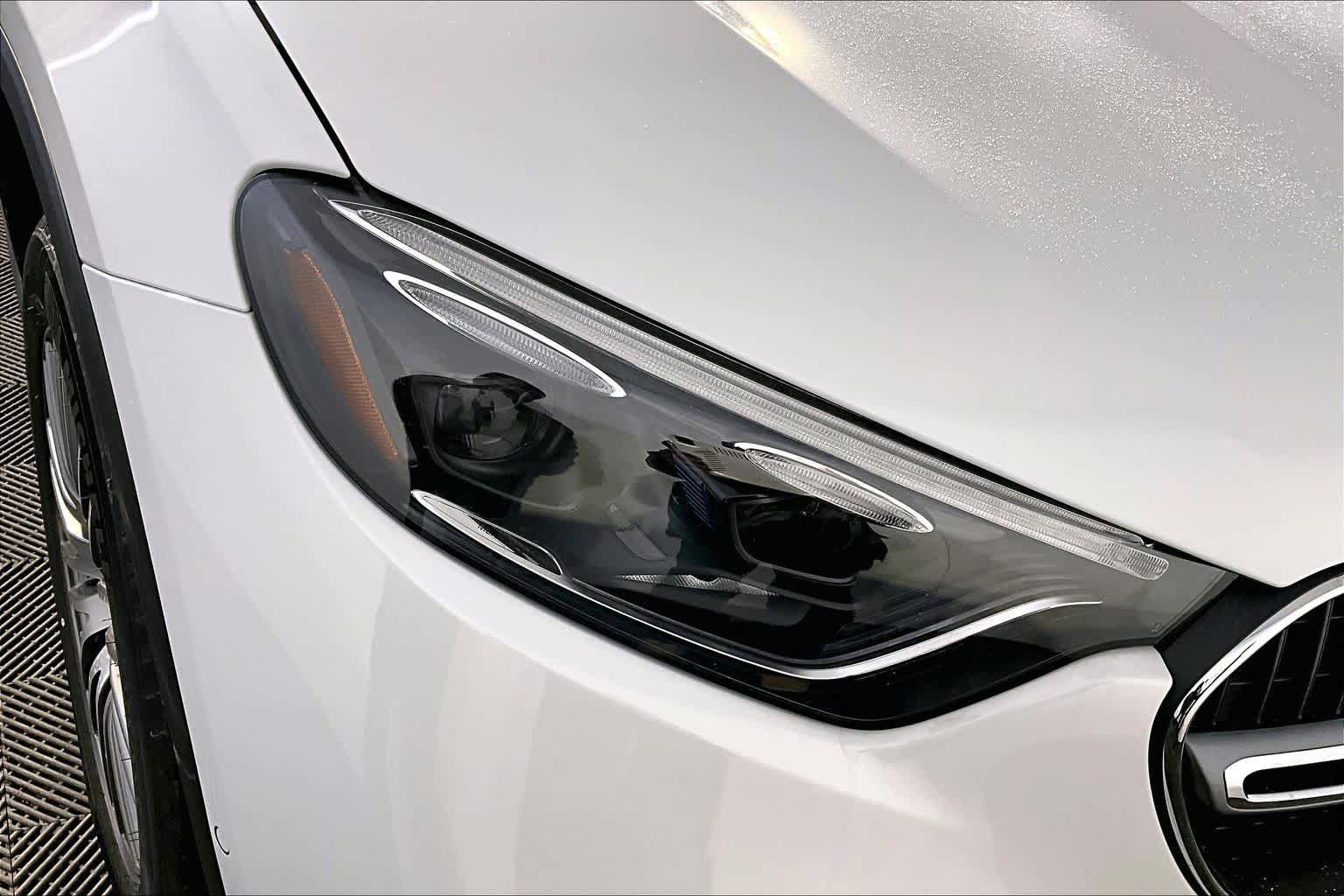 New 2026 Mercedes-Benz GLC 300 4MATIC image 16