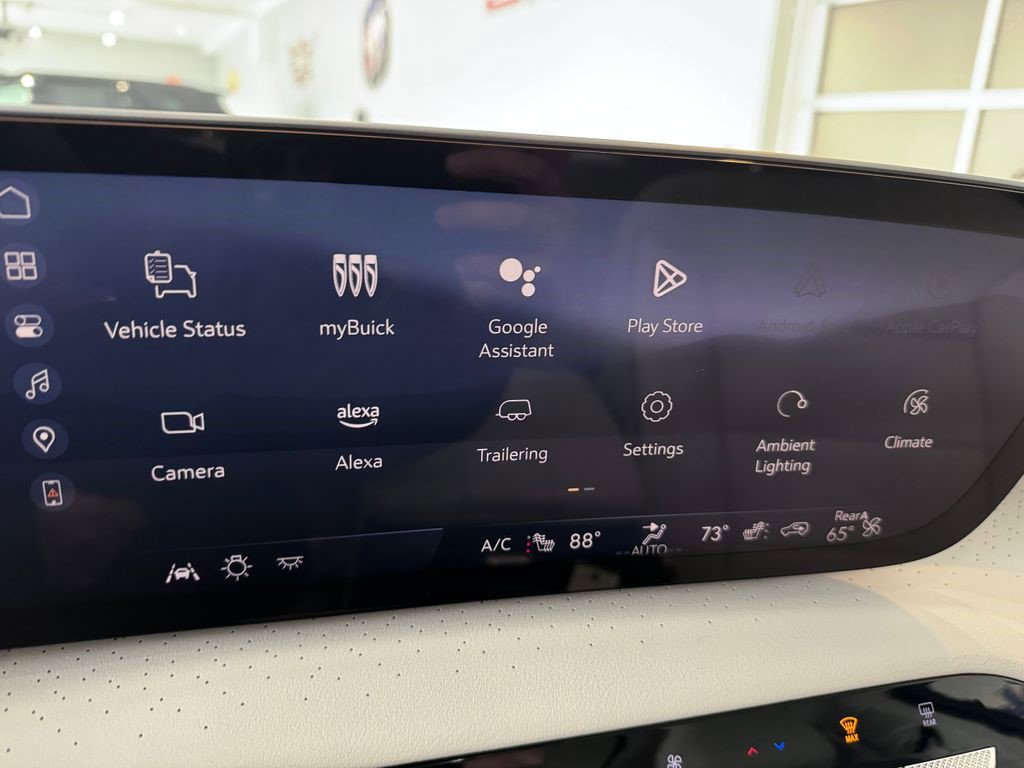 Certified 2025 Buick Enclave Avenir w/ Trailering Package, 5000 lbs. image 19