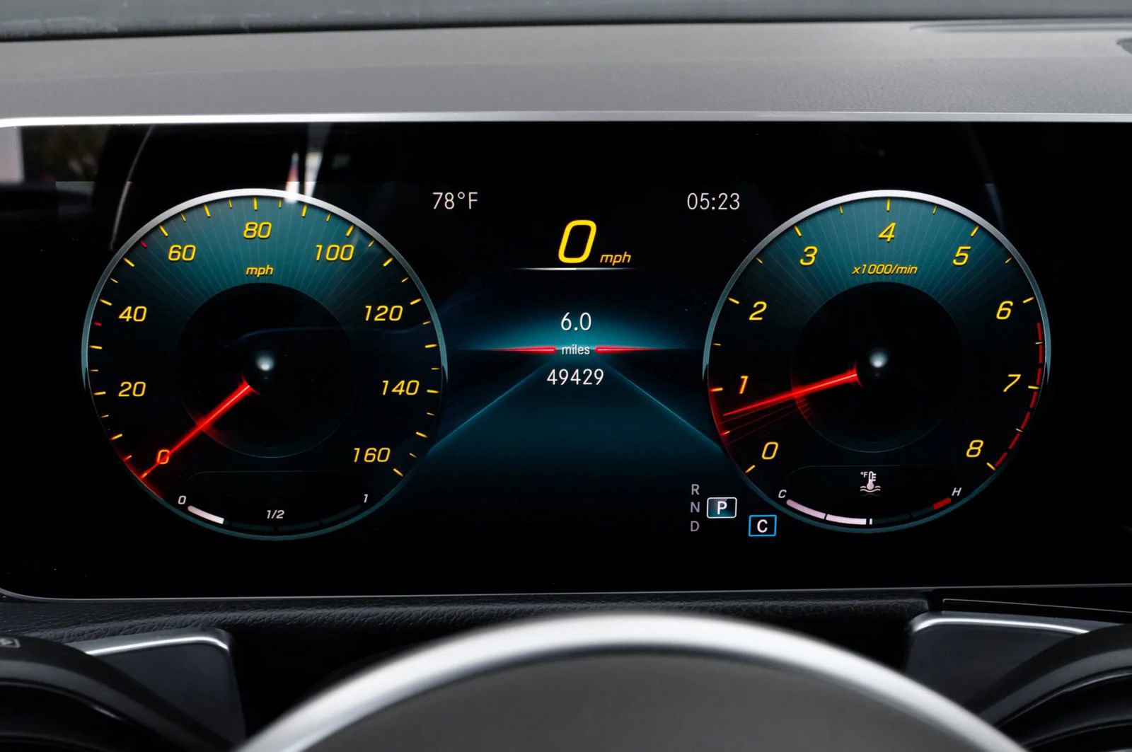 Used 2021 Mercedes-Benz GLB 250 4MATIC w/ Premium Package image 21