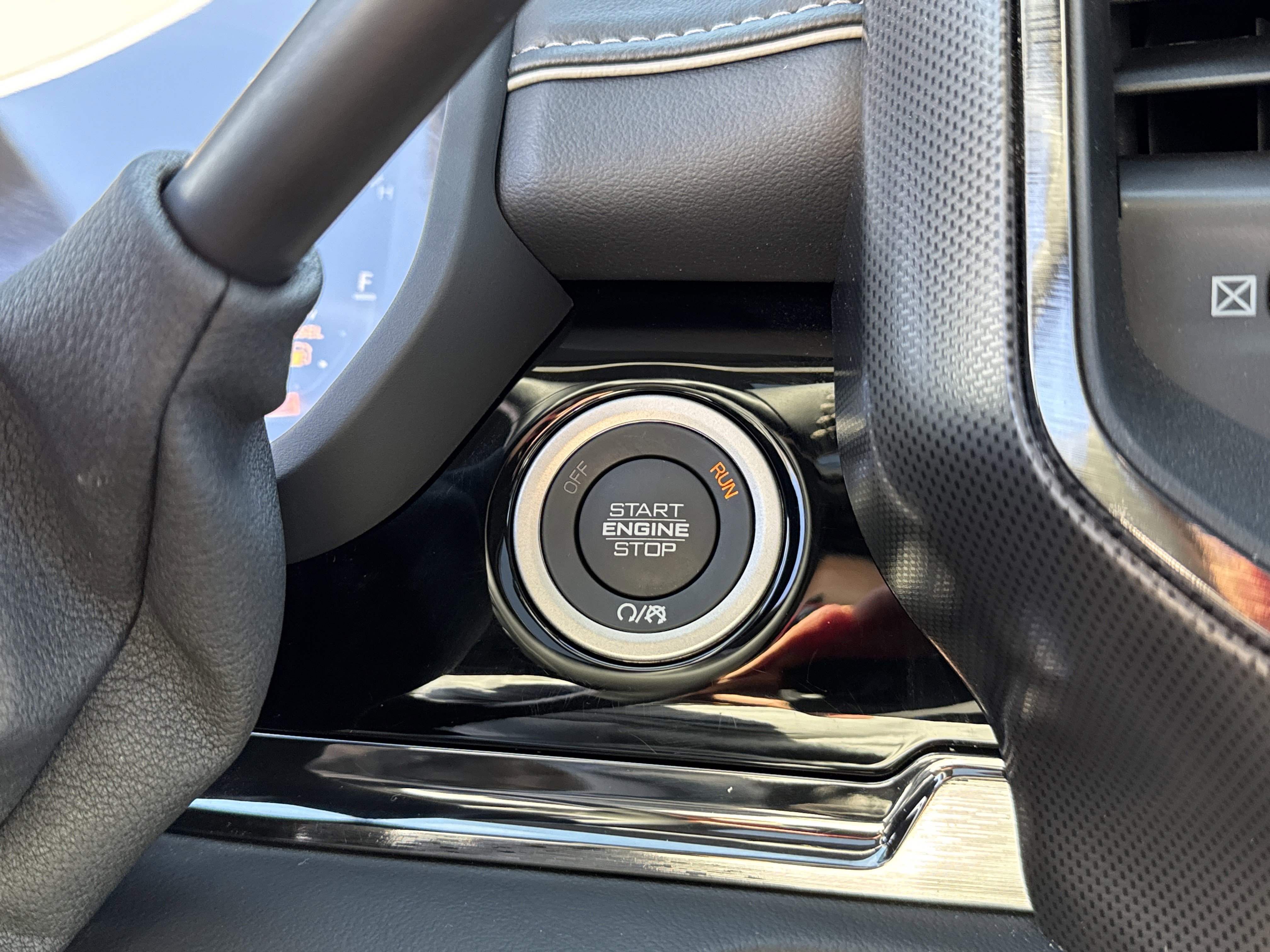 Used 2025 RAM 2500 Limited image 36