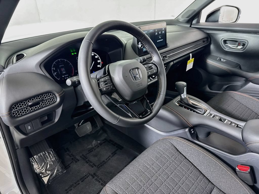 Used 2026 Honda HR-V Sport image 9