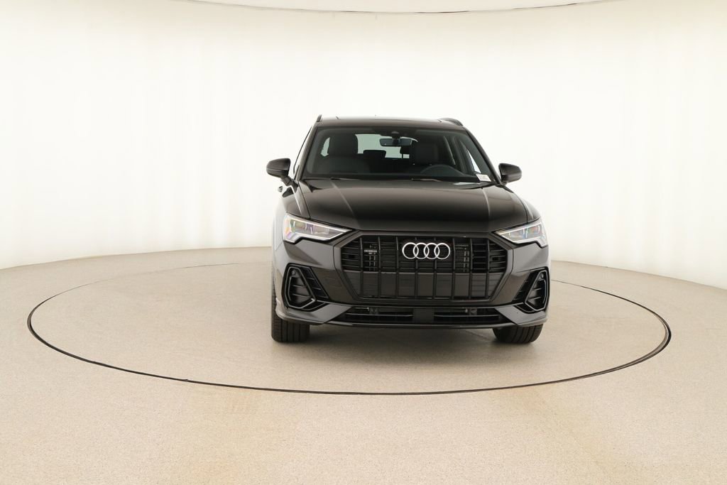 New 2025 Audi Q3 2.0T Premium image 11