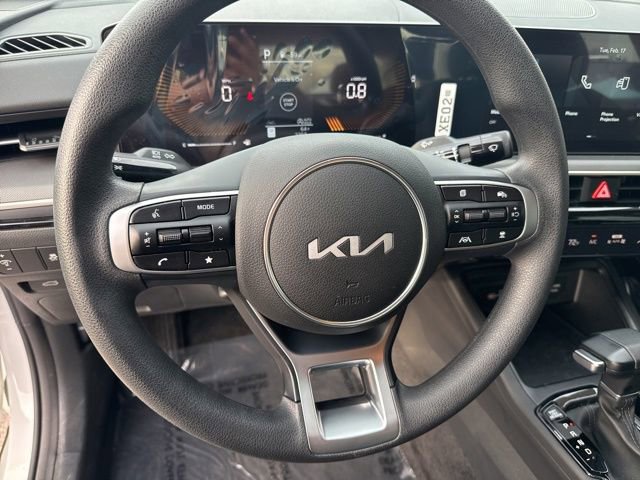 Used 2025 Kia K5 LXS image 18