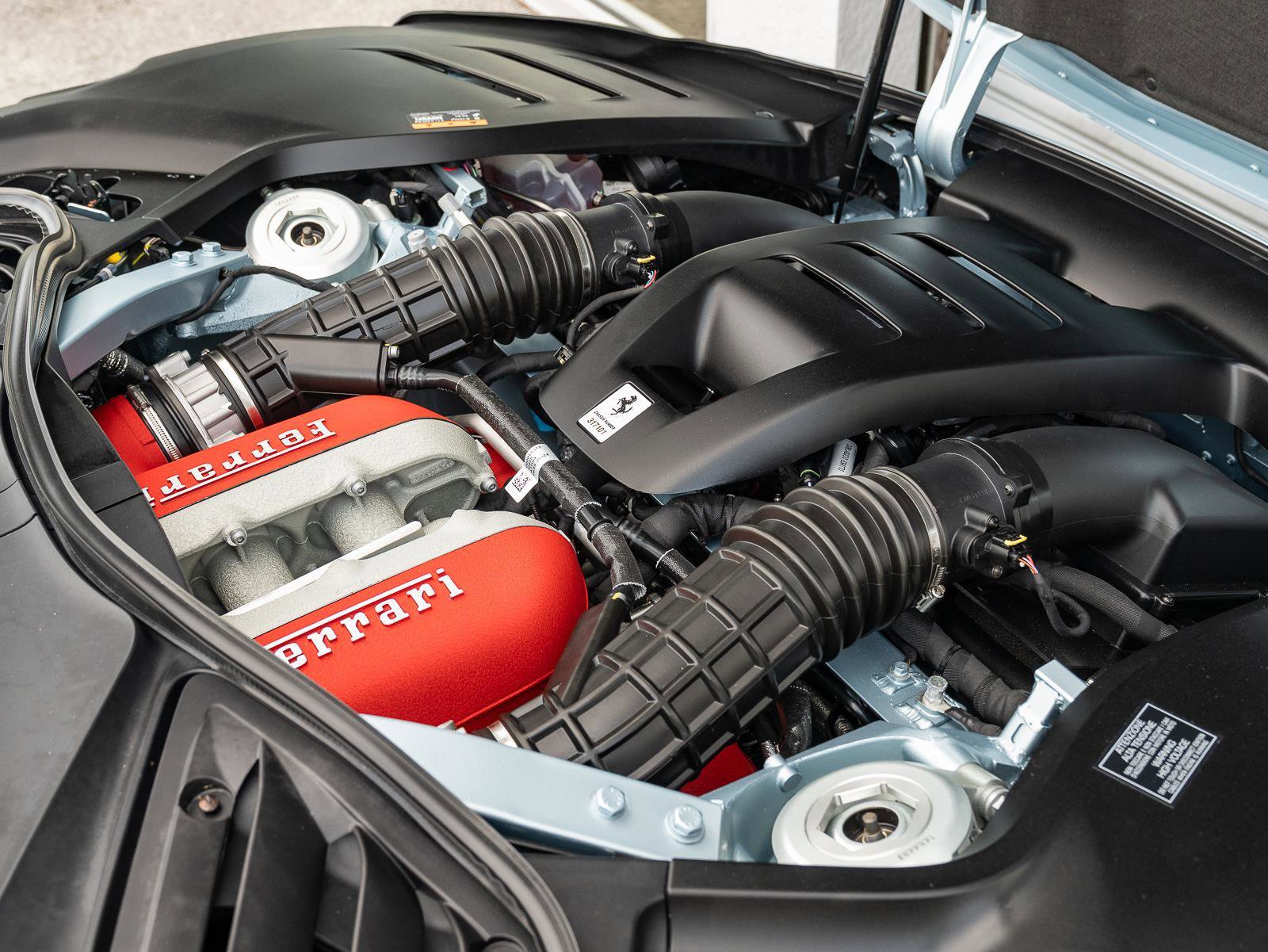 Used 2025 Ferrari Purosangue image 42