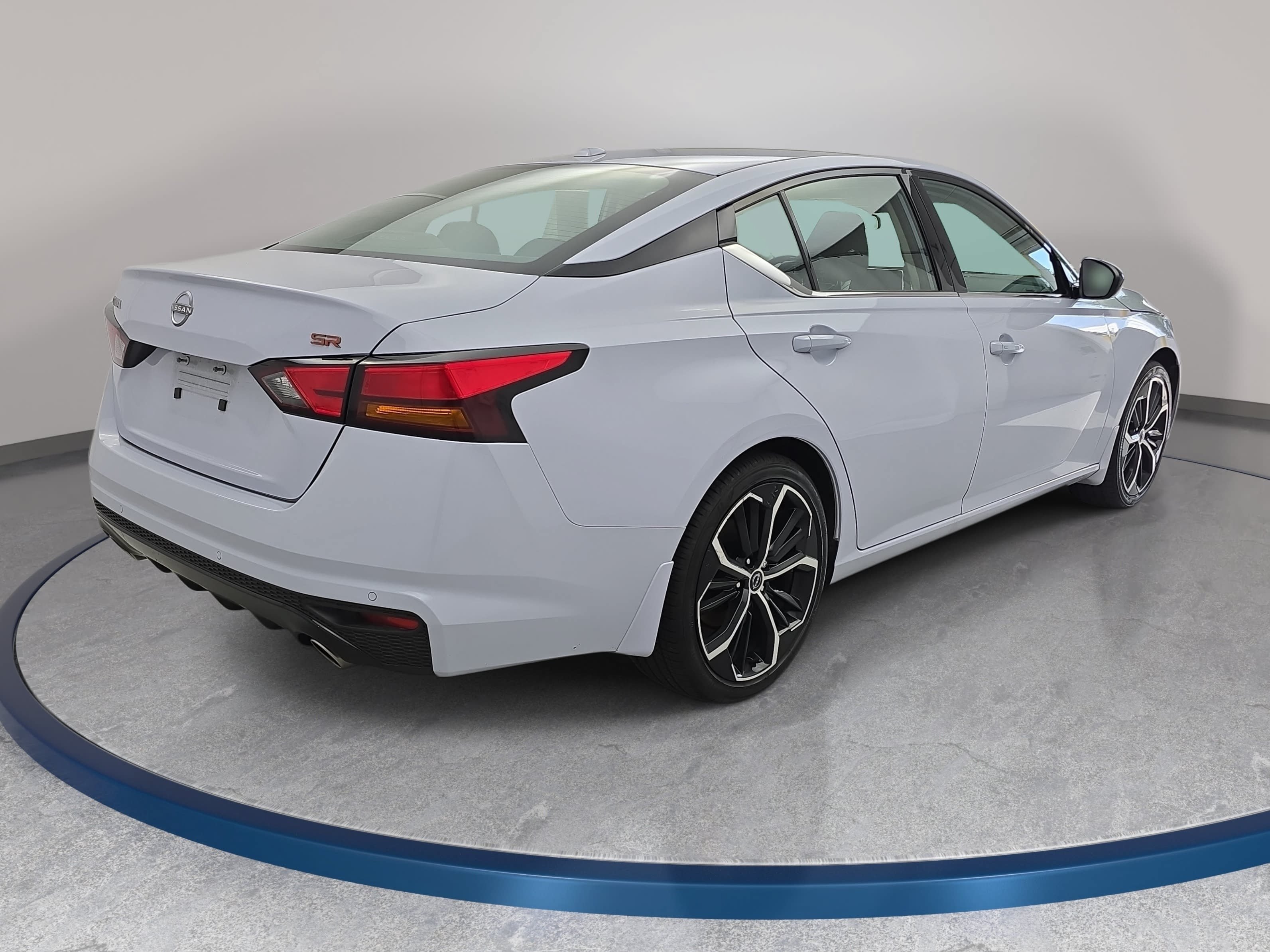 Certified 2025 Nissan Altima 2.5 SR FWD image 5
