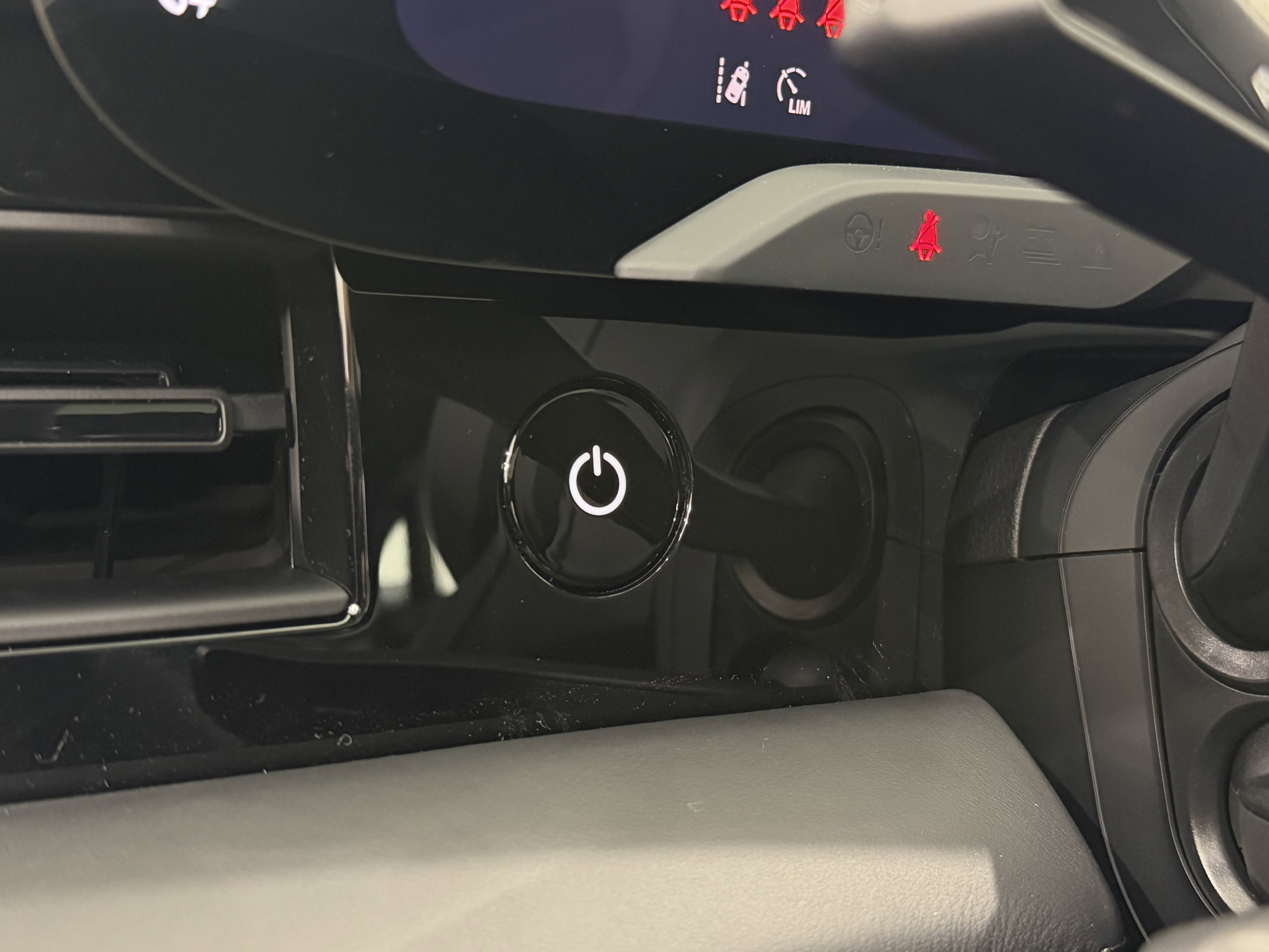 New 2026 Porsche Taycan GTS image 49