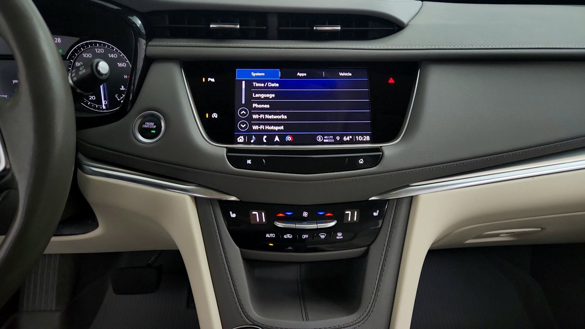 Used 2023 Cadillac XT5 Premium Luxury FWD image 21