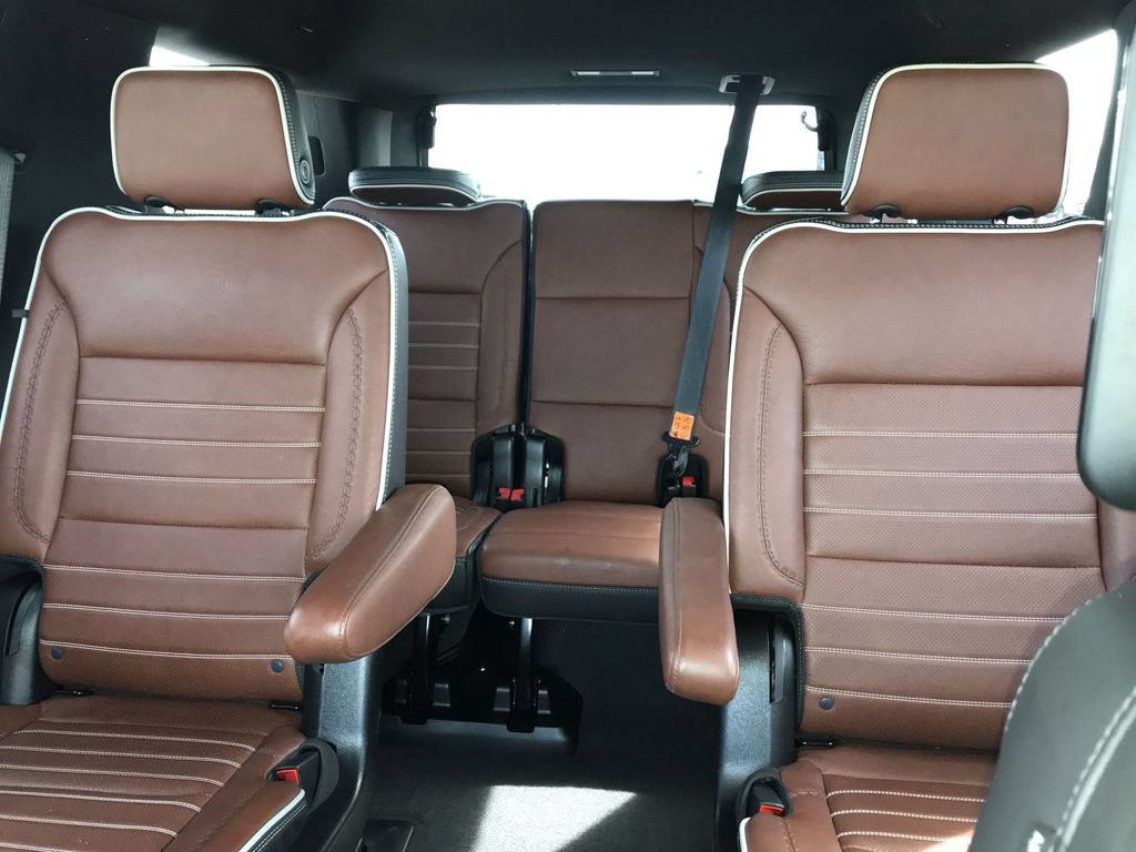 Used 2024 GMC Yukon Denali Ultimate AWD/4WD image 23