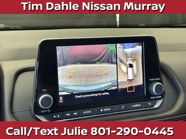 Used 2025 Nissan Rogue SV AWD/4WD image 28