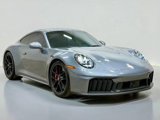 Used 2025 Porsche 911 Carrera 4 GTS image 23