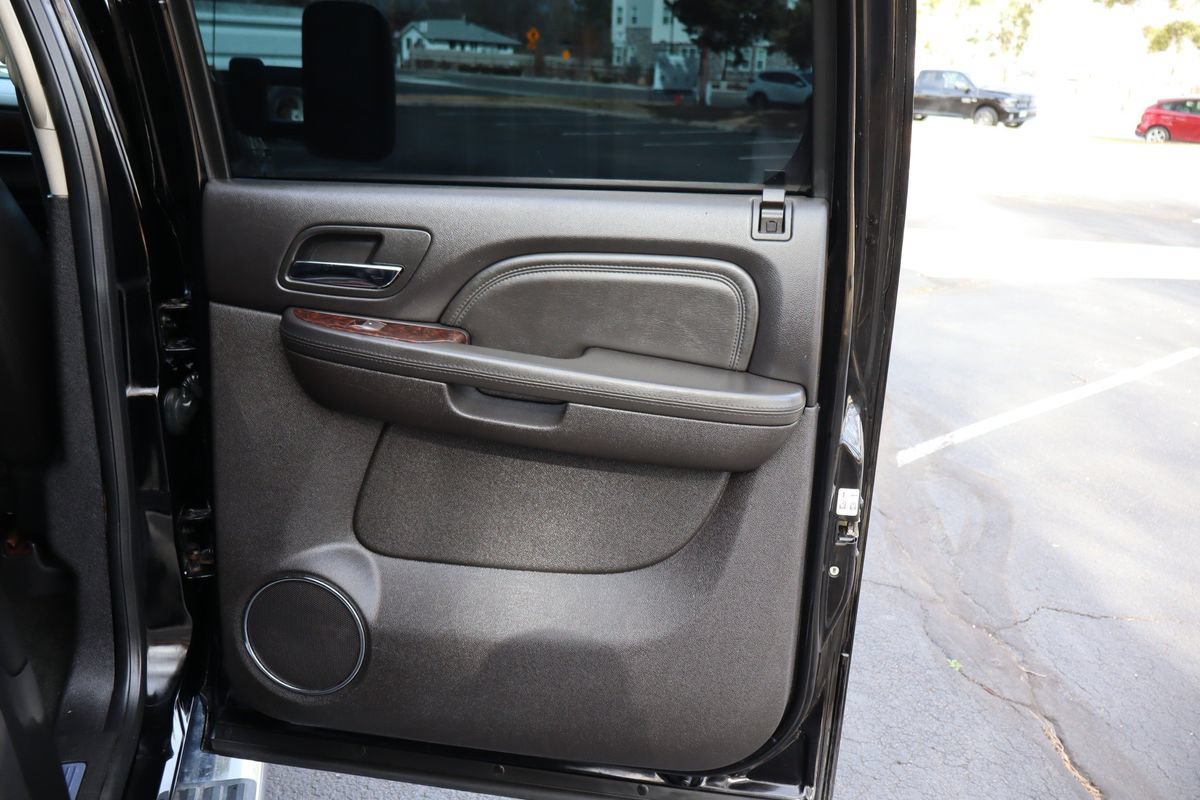 Used 2014 GMC Sierra 2500 Denali image 25