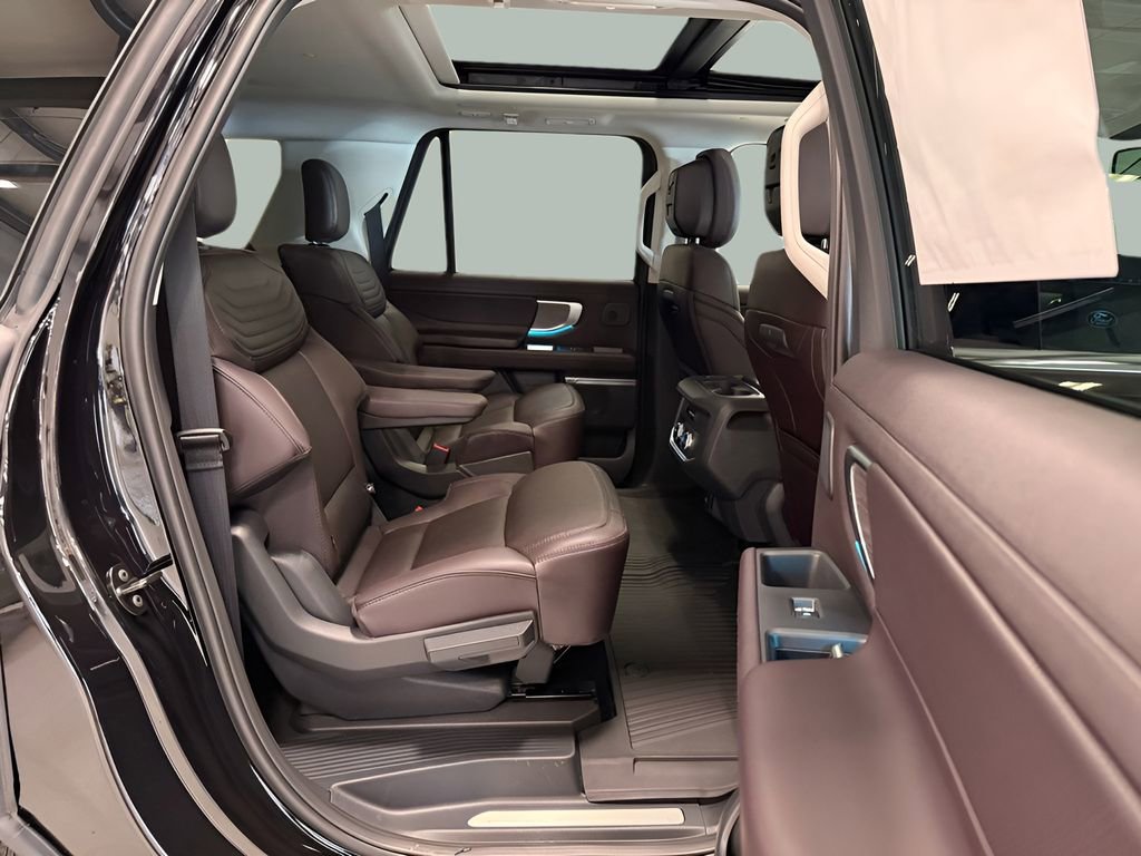 New 2026 Ford Expedition Max Platinum w/ Platinum Ultimate Package image 37