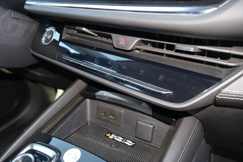 Used 2024 Buick Envision Preferred AWD/4WD image 10