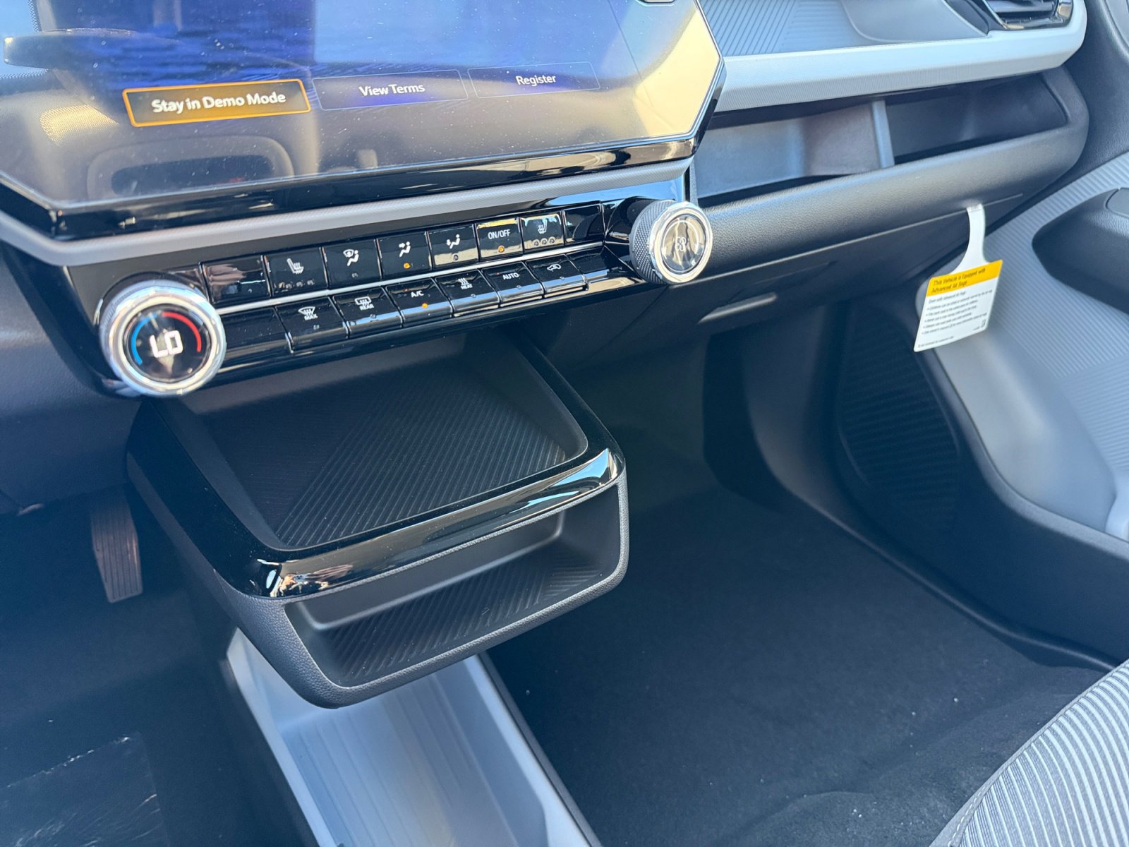 New 2027 Chevrolet Bolt LT w/ Comfort Package image 13