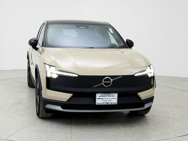 New 2026 Volvo EX30 Cross Country Ultra image 2