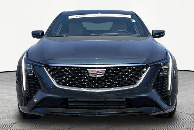Used 2025 Cadillac CT5 Premium Luxury RWD image 2