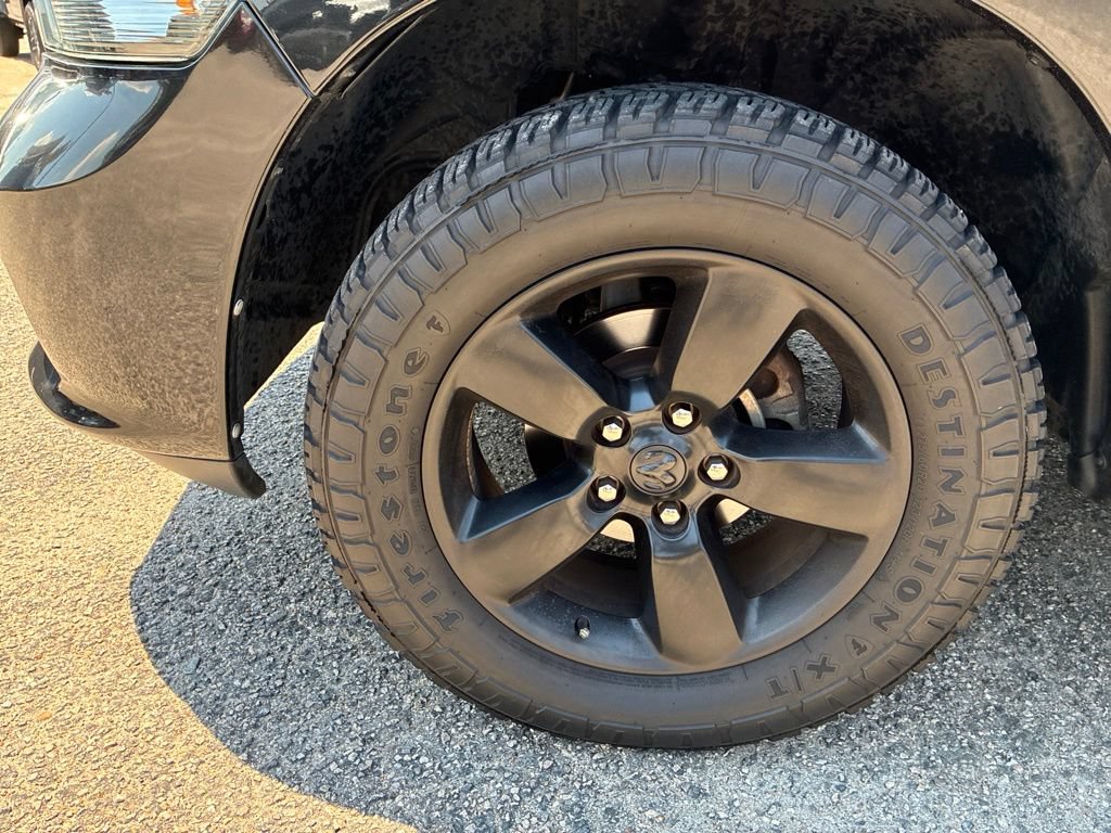 Used 2018 RAM 1500 Express w/ Black Ram 1500 Express Group AWD/4WD image 10