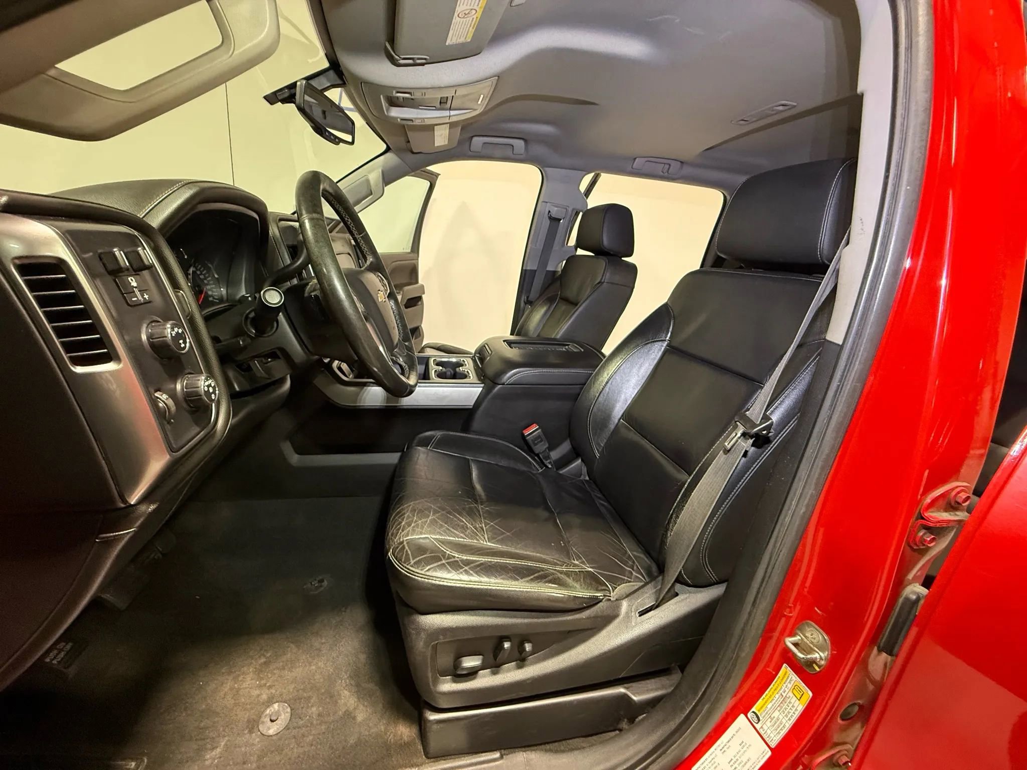 Used 2019 Chevrolet Silverado 2500 LTZ image 16