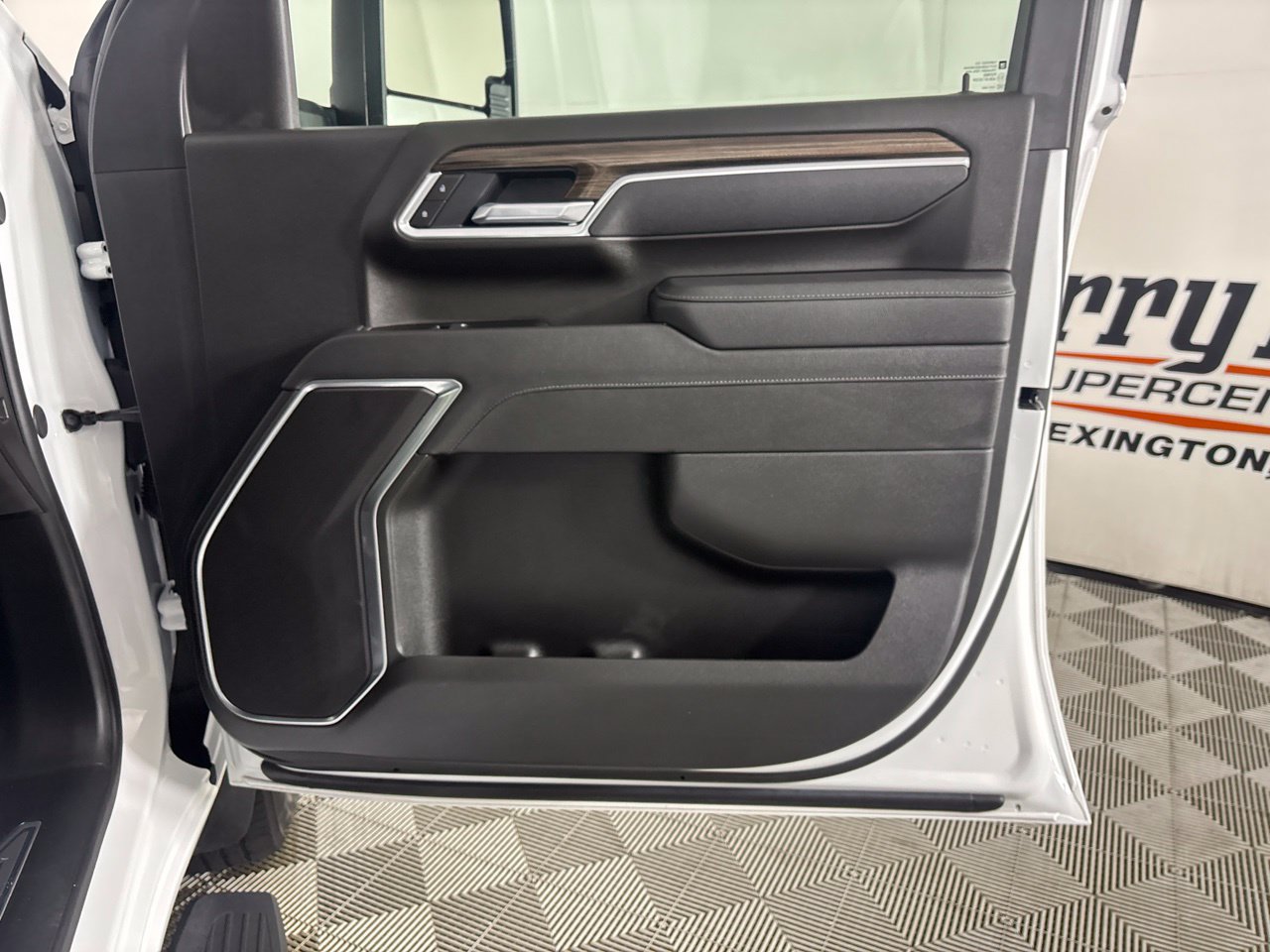 Used 2026 Chevrolet Silverado 2500 LT AWD/4WD image 26