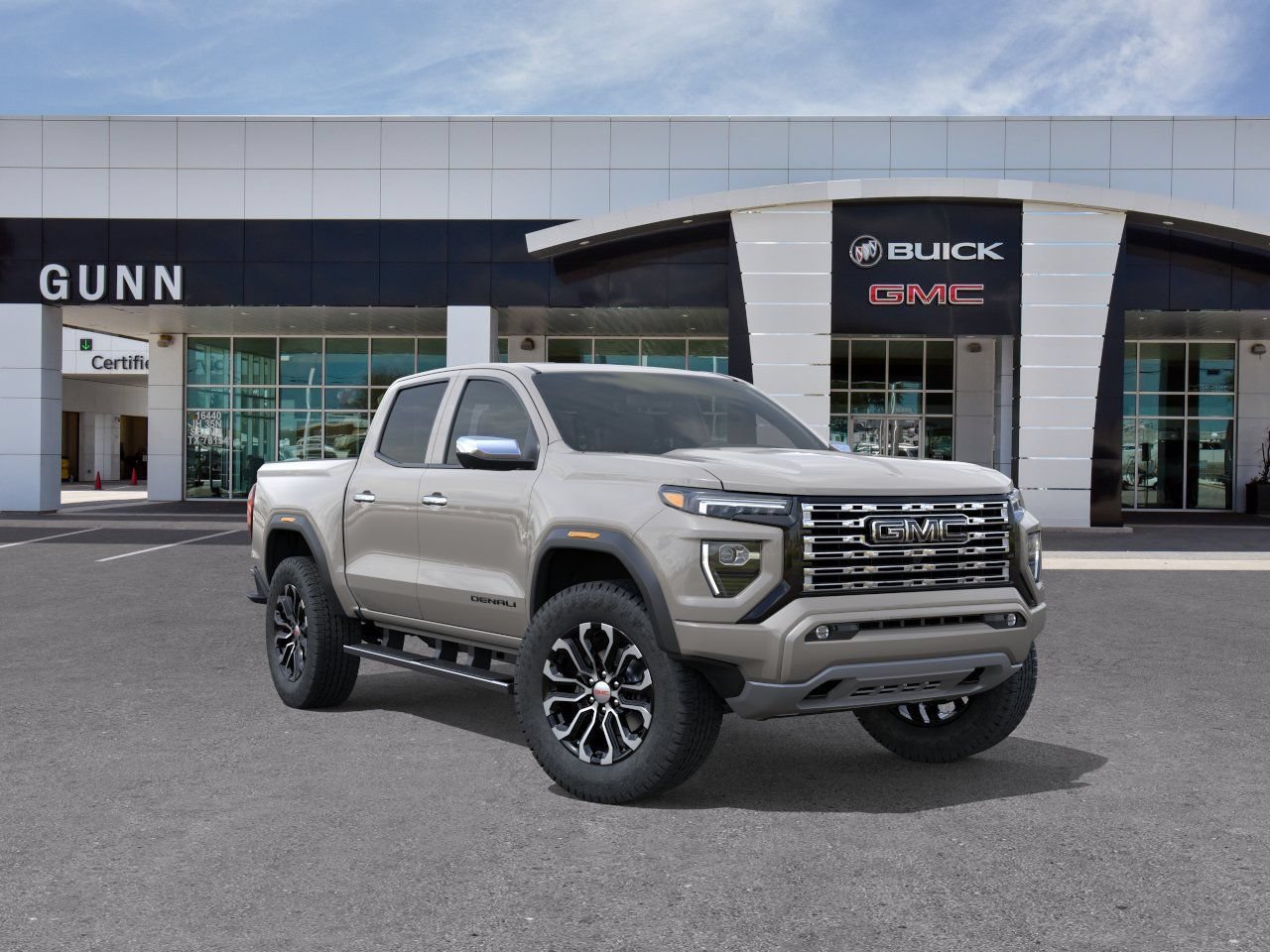 New 2026 GMC Canyon Denali w/ LPO, Black Badging Package