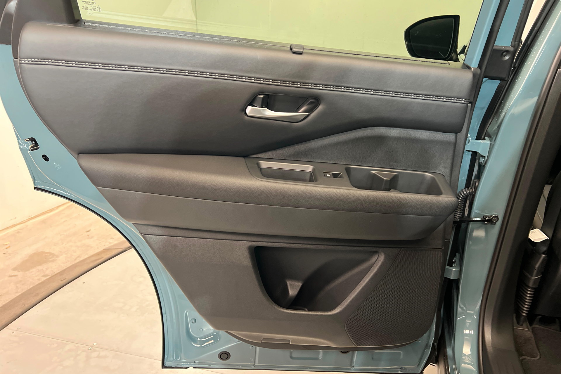 New 2026 Nissan Pathfinder Platinum AWD/4WD image 18