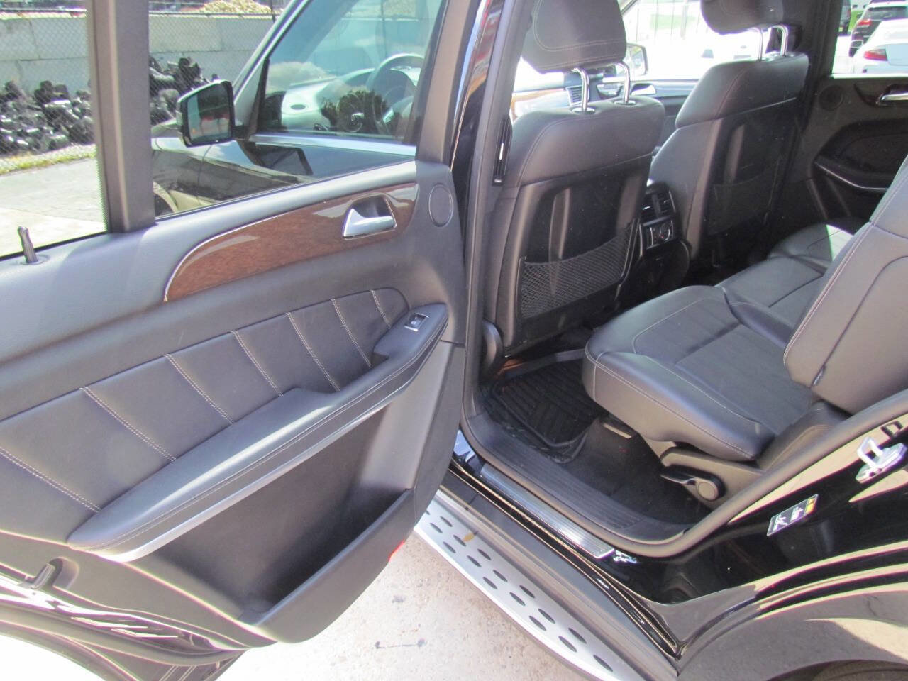 Used 2013 Mercedes-Benz GL 450 4MATIC image 12