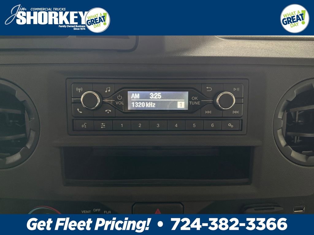 Used 2024 Ford E-350 and Econoline 350 Super Duty w/ Power Windows & Locks Group image 17
