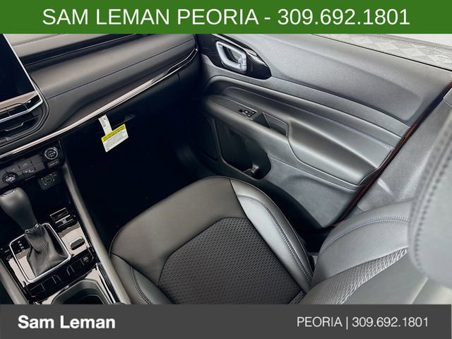 New 2026 Jeep Compass Latitude image 22