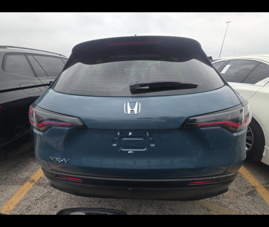 Used 2025 Honda HR-V LX image 10