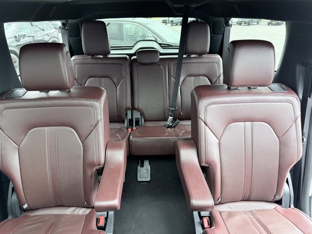 Used 2024 Ford Expedition Max Limited AWD/4WD image 23