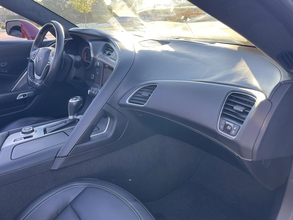 Used 2016 Chevrolet Corvette Z06 w/ 3LZ Preferred Equipment Group image 29
