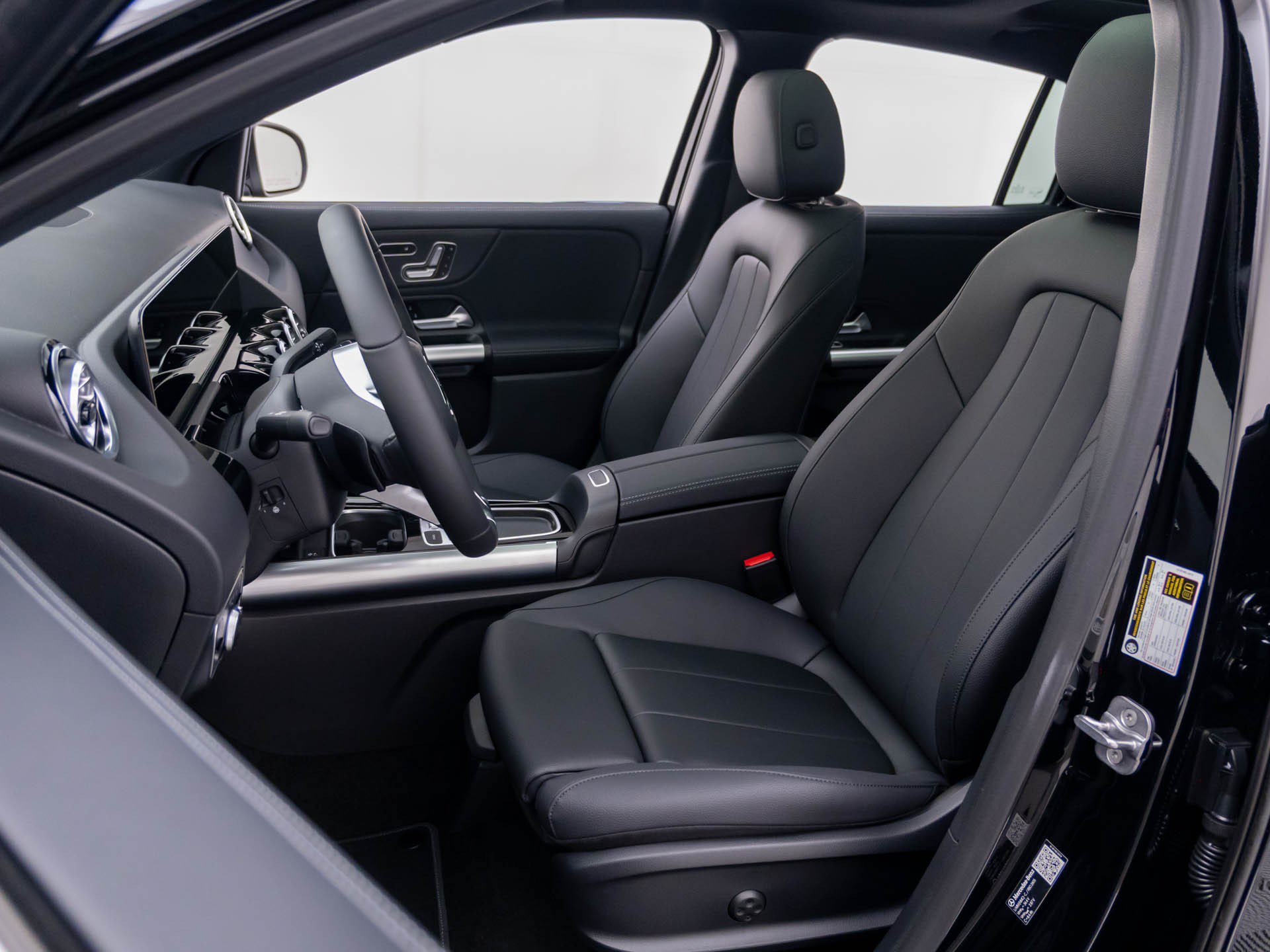 New 2026 Mercedes-Benz GLA 250 4MATIC image 17