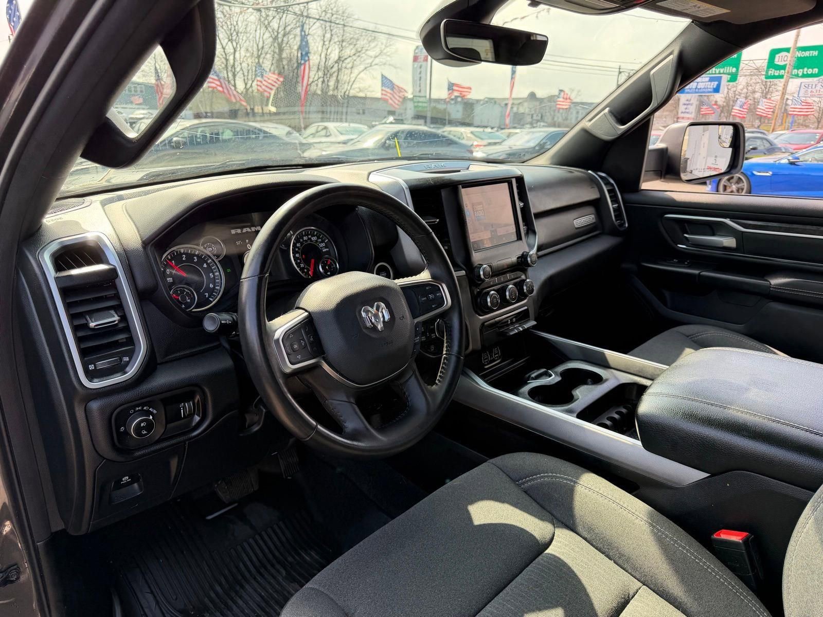 Used 2024 RAM 1500 Big Horn AWD/4WD image 27