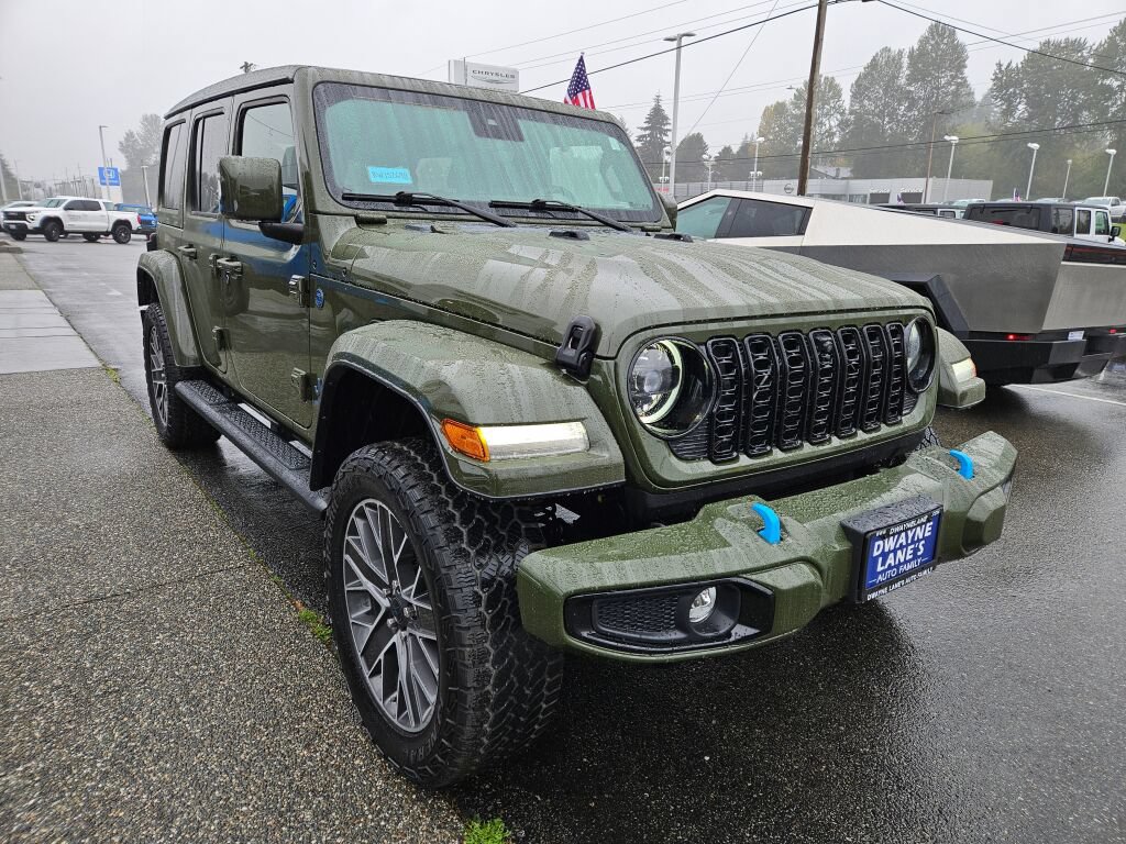Used 2024 Jeep Wrangler High Altitude AWD/4WD image 7